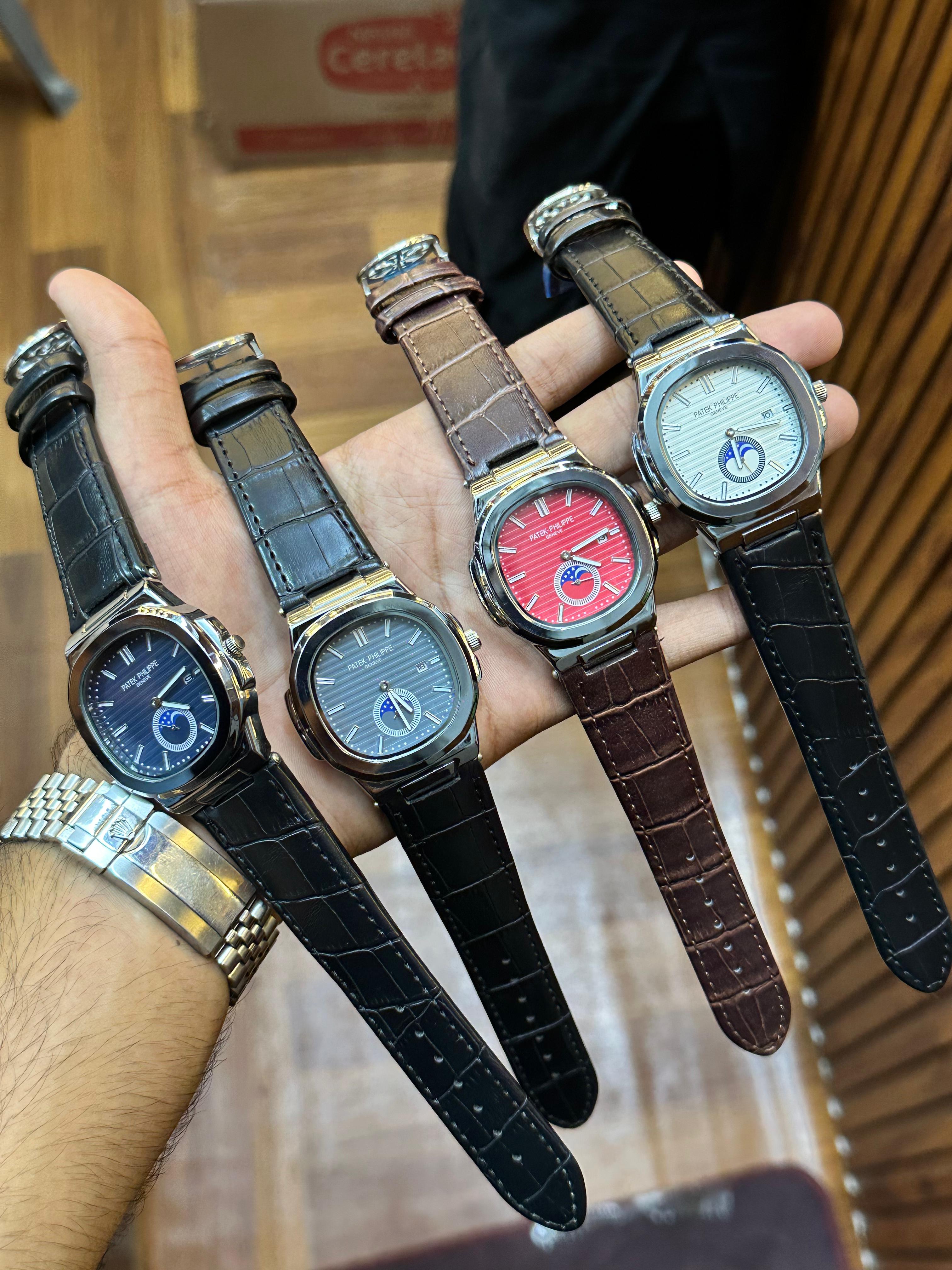Octagonal case with Integrated leather strap
